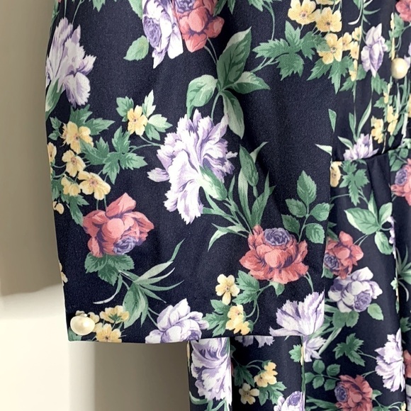 WHIRLAWAY Frocks Vintage Dress, Size L/XLP, Floral Design Navy Background. - Picture 5 of 7
